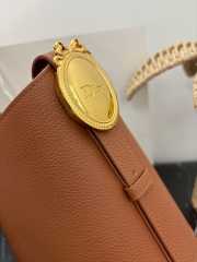 Uubags Small Dior Medaillon Bucket Bag Brown Grained Calfskin 19x18x12.5cm - 5