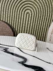 Uubags Chanel Classic Zipped Coin Purse White Grained Calfskin & Silver-Tone Metal 13x3.5x9cm - 3