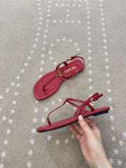 Uubags Prada patent leather thong sandals in red - 6