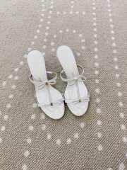 Uubags Ferragamo Flame Mini Bow Sandals In White 5cm - 5