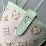 Uubags Louis Vuitton M2A465 Neverfull Inside Out BB Monogram Dune / Minty Cowhide Leather 26.5x16.5x11cm - 3