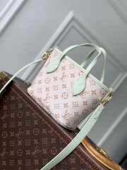 Uubags Louis Vuitton M2A465 Neverfull Inside Out BB Monogram Dune / Minty Cowhide Leather 26.5x16.5x11cm - 4