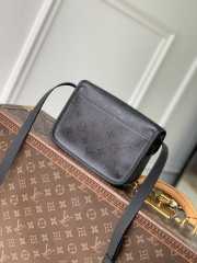 Uubags Louis Vuitton M2A259 Satchel Wearable Wallet Black Monogram Midnight Coated Canvas 19.5x15x6cm - 6