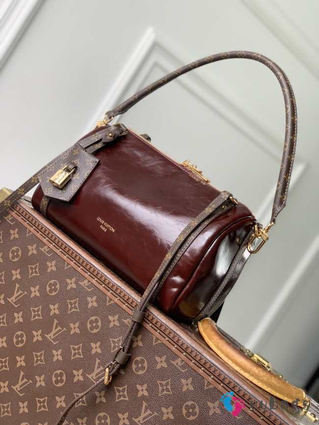 Uubags Louis Vuitton M3A265 Express PM Bag Saga Monogram Rouge Cowhide Leather 26x17x13.5cm - 1