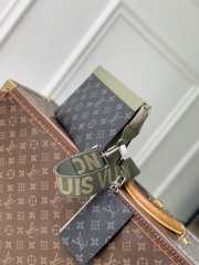 Uubags Louis Vuitton M28733 Gaston Wearable Wallet Khaki Green Monogram Eclipse Coated Canvas 22x14.5x4.5cm - 2