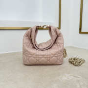 Uubags mini Dior Toujours hobo bag cannage lammleder in powder pink 17.5x19x7cm - 1