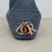 Uubags mini Dior Toujours hobo bag cannage lammleder in blue 17.5x19x7cm - 3