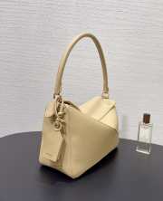 Uubags Loewe medium Featherlight Puzzle bag in silk beige nappa lambskin 19.5x29x12cm - 2