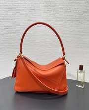 Uubags Loewe medium Featherlight Puzzle bag in deep saffron nappa lambskin 19.5x29x12cm - 1