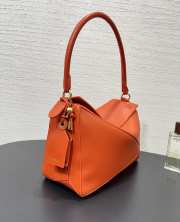 Uubags Loewe medium Featherlight Puzzle bag in deep saffron nappa lambskin 19.5x29x12cm - 5