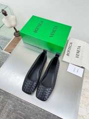 Uubags Bottega Veneta Charlotte Ballerina In Black Lambskin - 1