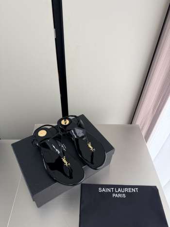 Uubags YSL Cassandra sandals in black patent leather