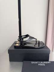 Uubags YSL Cassandra sandals in black patent leather - 5
