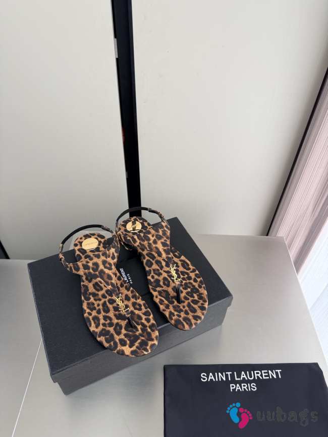 Uubags YSL Cassandra sandals in leopard-print calfskin - 1