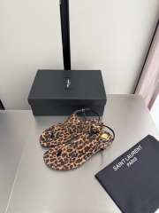 Uubags YSL Cassandra sandals in leopard-print calfskin - 4