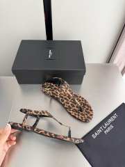 Uubags YSL Cassandra sandals in leopard-print calfskin - 2