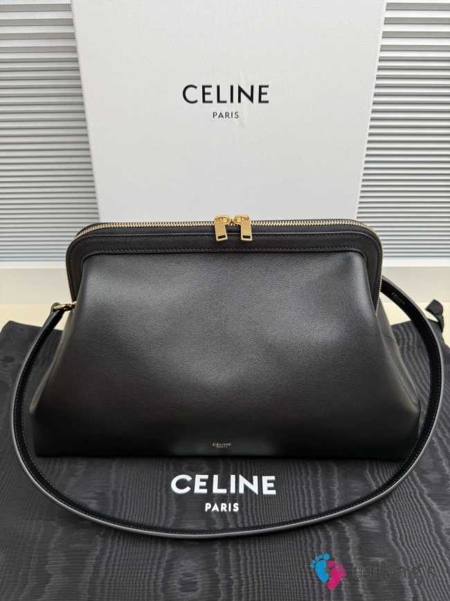 Uubags Celine Doctor's Pouch In Supple Natural Calfskin Black 35x18x18cm - 1