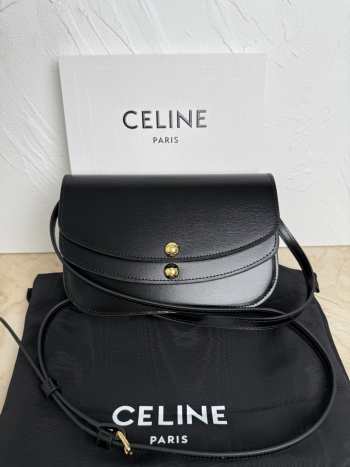Uubags Celine Duo Wallet On Strap In Shiny calfskin Black 13x6cm