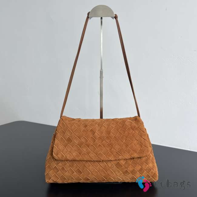 Uubags Bottega Veneta Giorno Suede Leather Shoulder Bag In Amber 33x19x8cm - 1