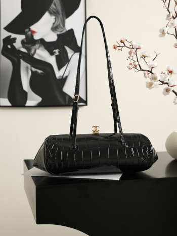 Uubags Chanel Clutch With Leather Strap In Crocodile Embossed Calfskin & Gold-Tone Metal Black 36x12.5x13cm