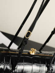 Uubags Chanel Clutch With Leather Strap In Crocodile Embossed Calfskin & Gold-Tone Metal Black 36x12.5x13cm - 2