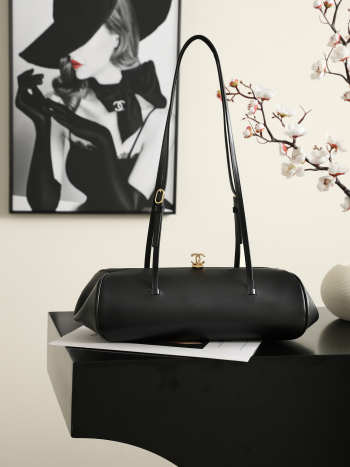 Uubags Chanel Clutch With Leather Strap In Shiny Calfskin & Gold-Tone Metal Black 36x12.5x13cm
