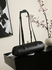 Uubags Chanel Clutch With Leather Strap In Shiny Calfskin & Gold-Tone Metal Black 36x12.5x13cm - 6