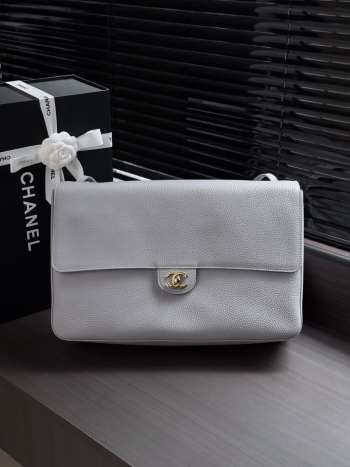 Uubags Chanel maxi flap bag calfskin with grain effect & gold metallic in gray 26x38.5x11cm