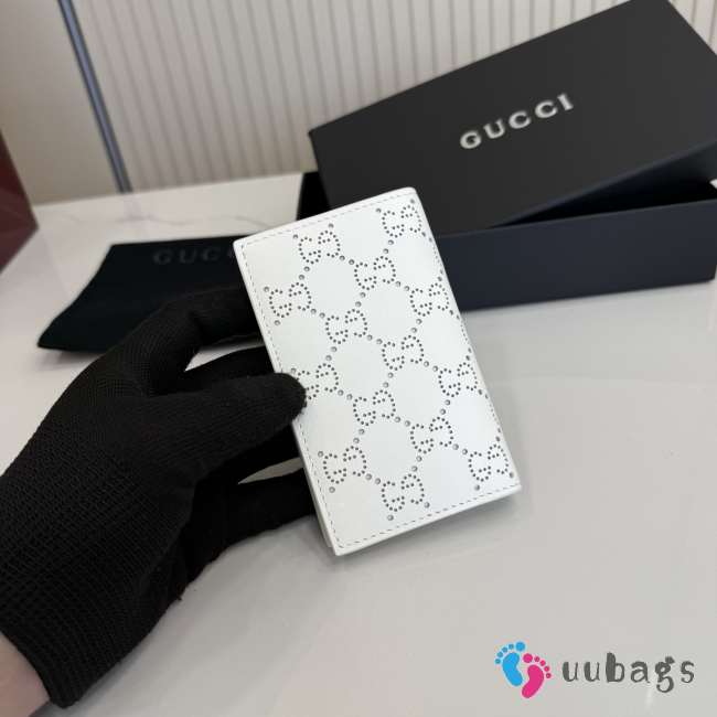 Uubags Gucci Aria card case white perforated GG soft leather 7.5x12cm - 1