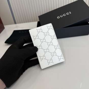 Uubags Gucci Aria card case white perforated GG soft leather 7.5x12cm