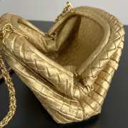 Uubags Bottega Veneta Small Lauren 1980 Intrecciato Leather Clutch In Metallic Gold 27x15x8cm - 3
