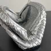 Uubags Bottega Veneta Small Lauren 1980 Intrecciato Leather Clutch In Metallic Silver 27x15x8cm - 6