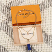 Uubags Louis Vuitton M04114 Lady Necklace Gold-toned Metal Pink And Purple Rhinestones - 4