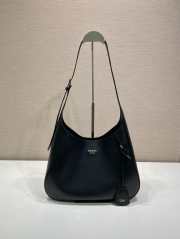 Uubags Prada 1BC300 Boogie medium leather bag in black 33x22x8cm - 1
