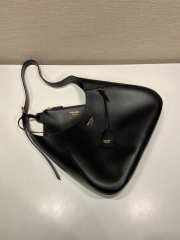 Uubags Prada 1BC300 Boogie medium leather bag in black 33x22x8cm - 4