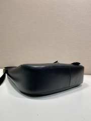Uubags Prada 1BC300 Boogie medium leather bag in black 33x22x8cm - 5
