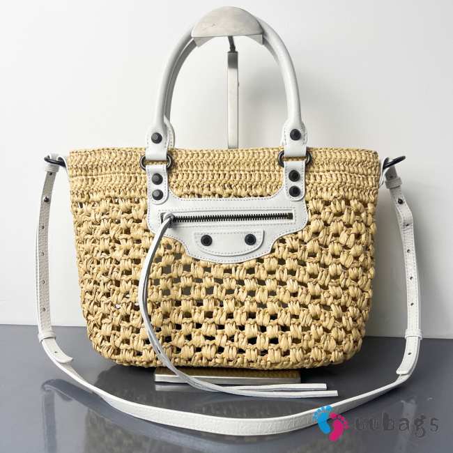Uubags Balenciaga Le City Basket Small Bag In Natural/optic White 28x22x11cm - 1
