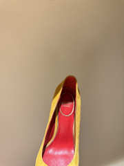 Uubags Valentino Suede Pumps In Mustard 10cm - 5