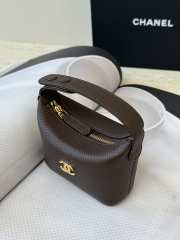 Uubags Chanel Mini Bag Charm Coco Beach In Dark Brown 11x11x4cm - 4