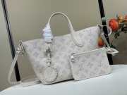 Uubags Louis Vuitton M21909 Blossom PM Bag White/Multicolor 20x20x12.5cm - 1