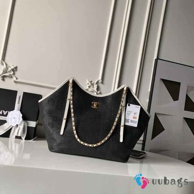 Uubags Chanel Medium Shopping Bag Braided Raffia, Calfskin & Gold-Tone Metal In Black & White 31x47x11cm - 1