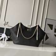 Uubags Chanel Large Shopping Bag Braided Raffia, Calfskin & Gold-Tone Metal In Black & White 36x59x13cm - 1