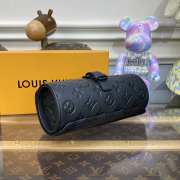 Uubags Louis Vuitton M43385 3 Watch Case Monogram Eclipse Canvas 20x8x8cm - 4