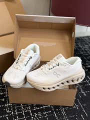 Uubags On Cloudsurfer Max Running Shoes In White & Light Beige - 2