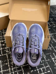 Uubags On Cloudsurfer Max Running Shoes In White & Purple - 4