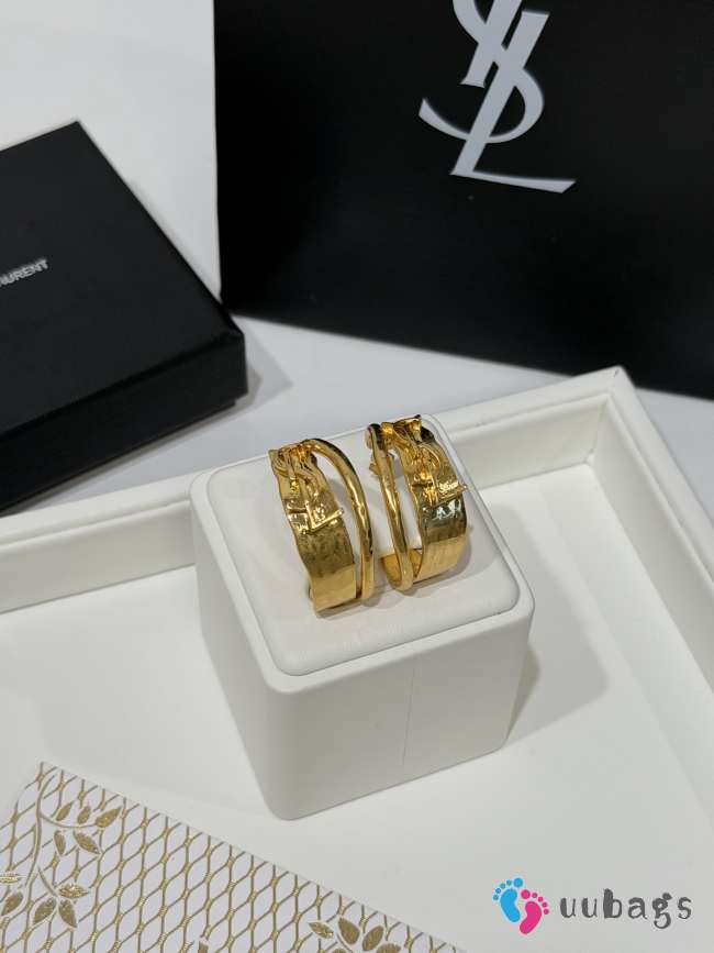 Uubags YSL small Cassandre earrings in metal patinated gold - 1