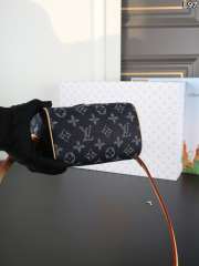Uubags Louis Vuitton M27557 Speedy 18 Bandoulière Bag Blue Monogram Flowers Denim 18x12x10cm - 6