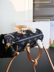 Uubags Louis Vuitton M27557 Speedy 18 Bandoulière Bag Blue Monogram Flowers Denim 18x12x10cm - 2