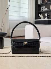 Uubags Chanel Clutch With Chain In Crocodile Embossed Calfskin & Gold-Tone Metal Black 23x11x12.5cm - 2