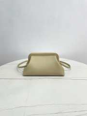 Uubags Celine Medium Doctor's Pouch In Supple Natural Calfskin Light Sand 27.5x15x14cm - 1